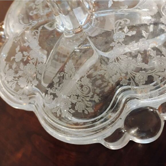 Vintage Duncan Miller Three Section Crystal Etched Candy Dish - Picture 10 of 12